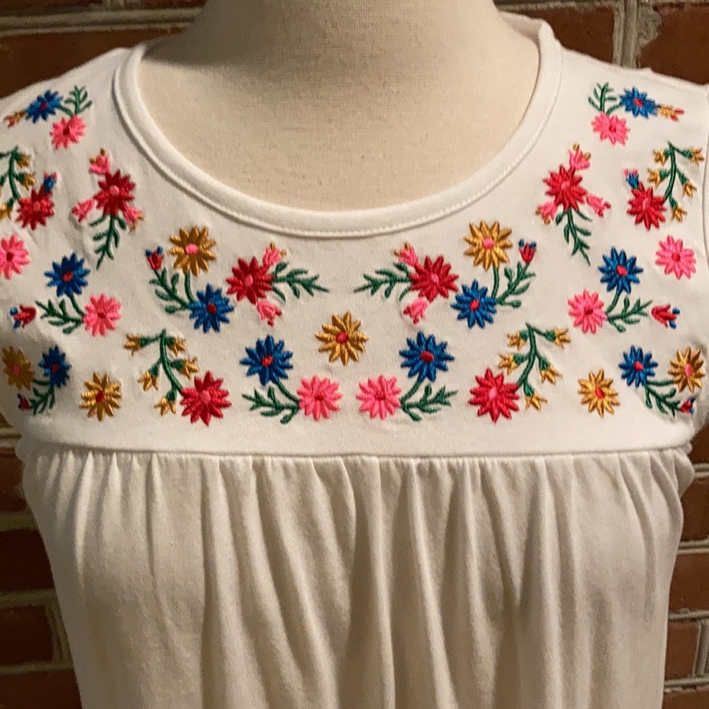 NWT J Crew Embroidered Top Size XXS - Picture 2 of 3